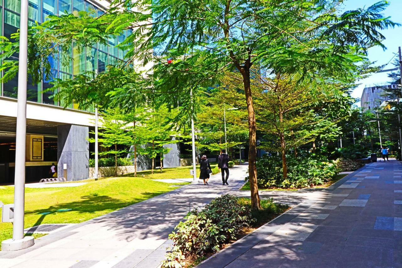 טאגיג Oasis Regency @ Fort Victoria Bgc מראה חיצוני תמונה